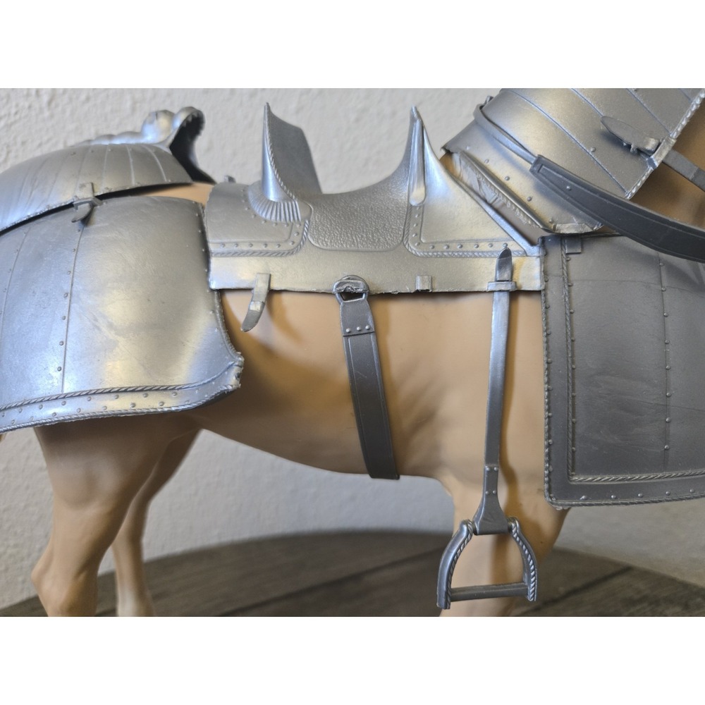 1968 Louis Marx Valor Armored Horse Noble Knight Series Vintage Rolling Toy - Picture 10 of 16